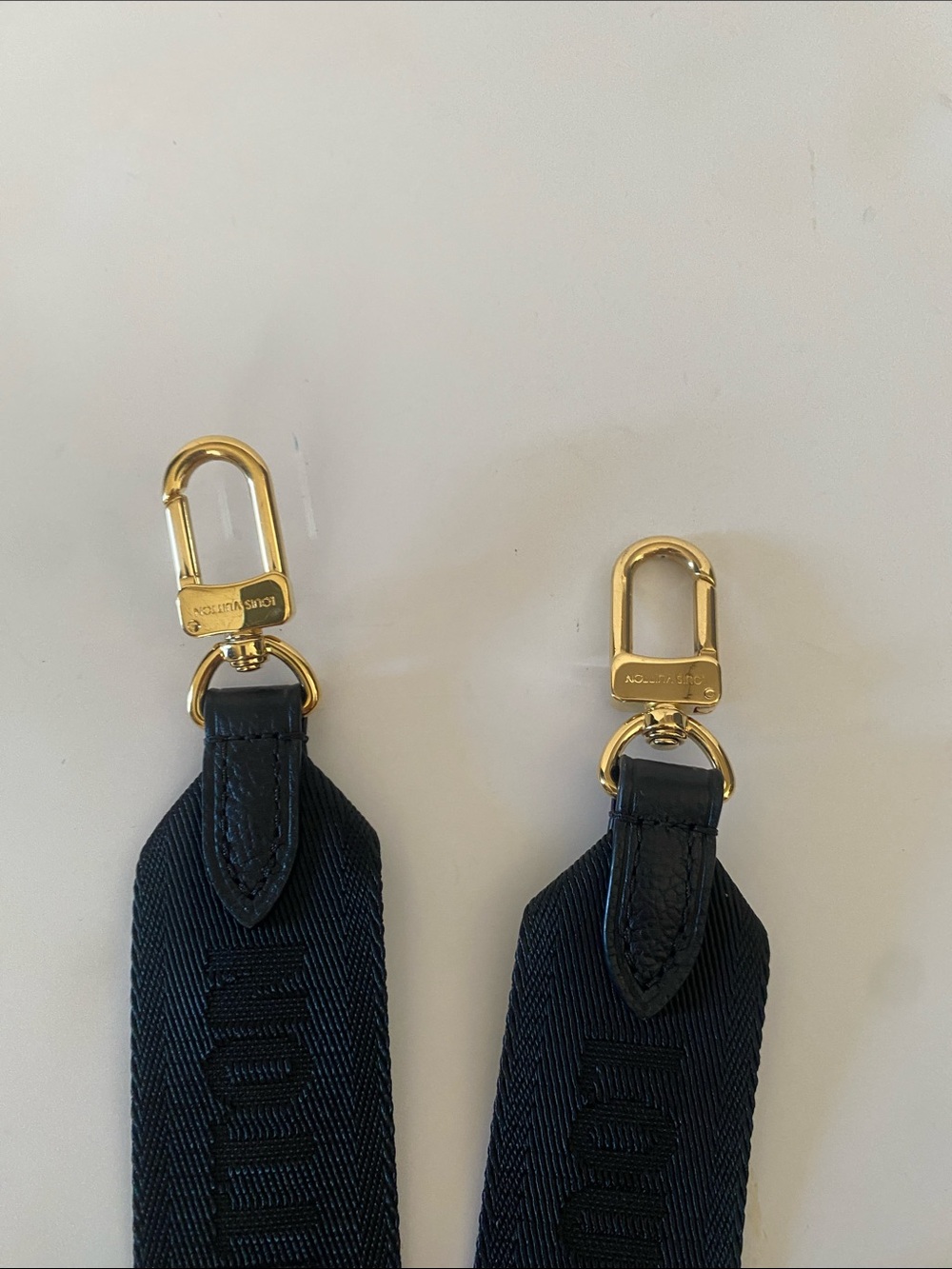 Louis Vuitton black nylon strap - Picture 7 of 12
